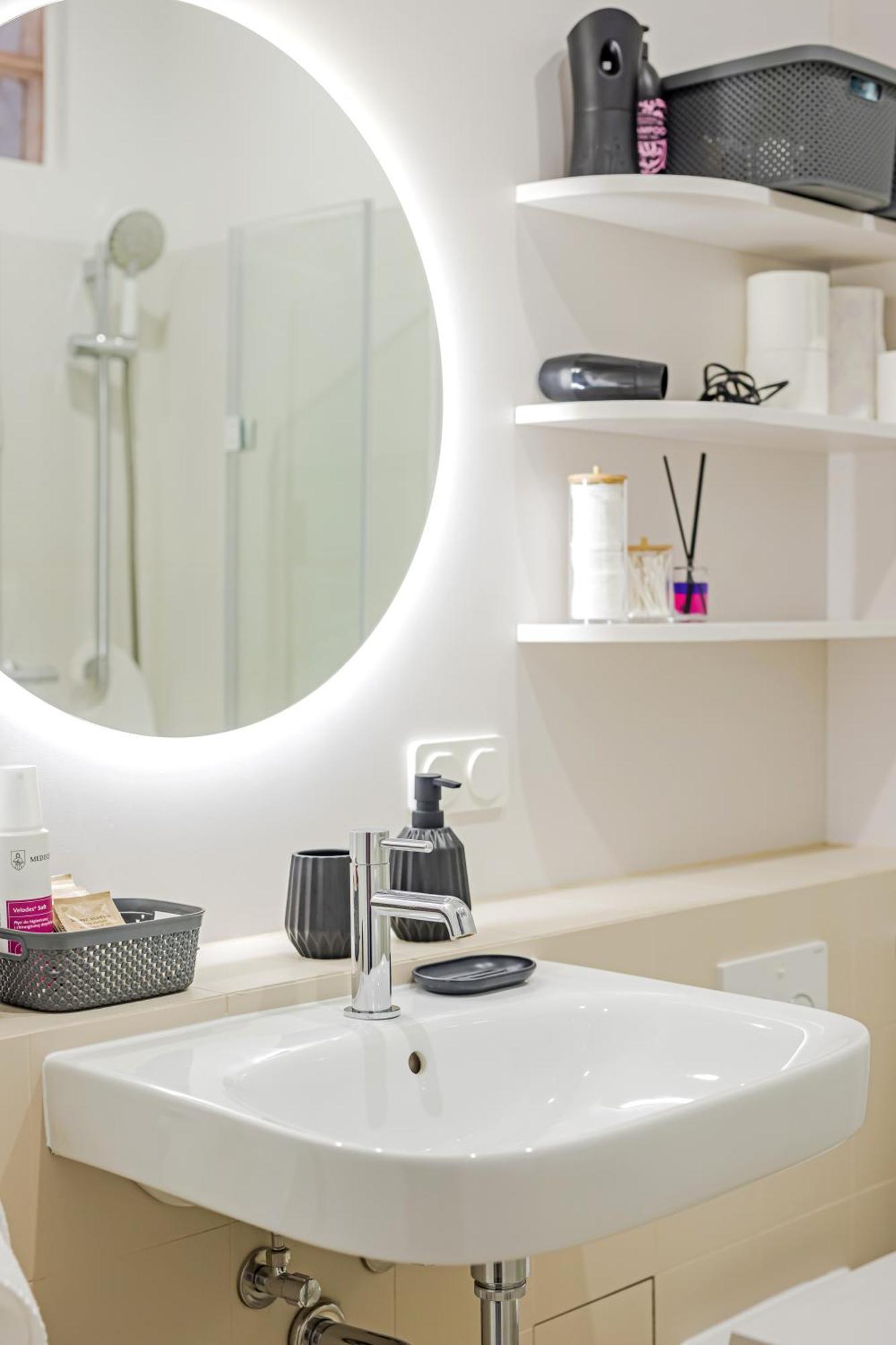 Apartament Poznańska Point Warszawa Zewnętrze zdjęcie